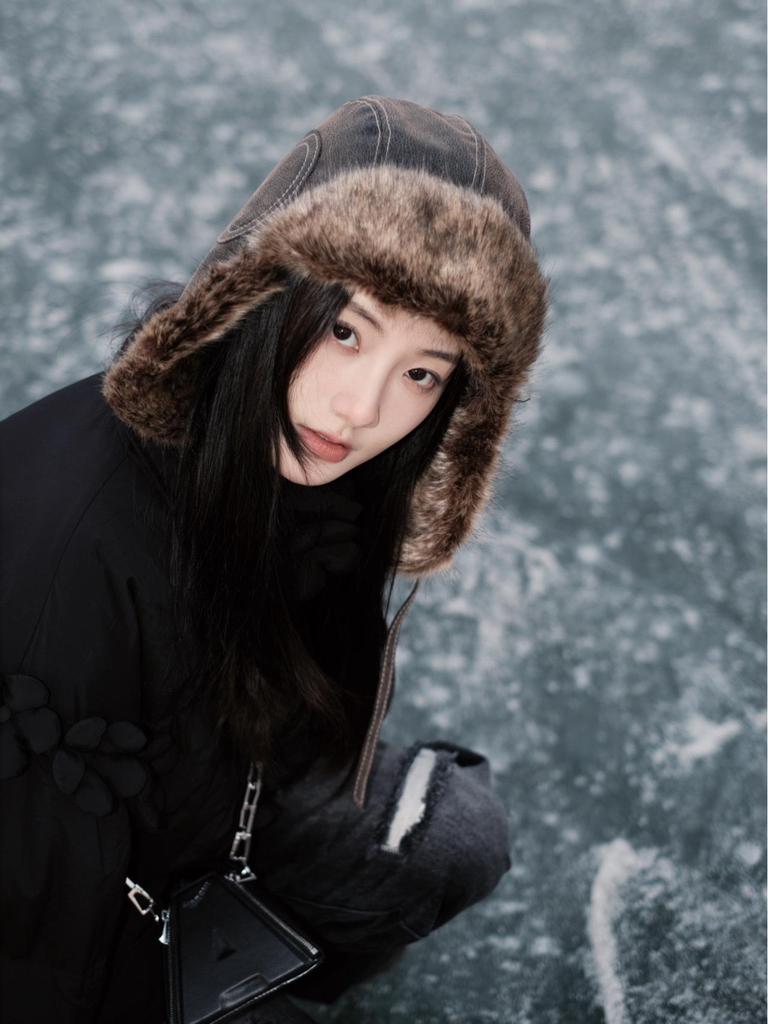 Unisex Northeast Faux Leather Aviator Hat: Windproof, Warm, Ear-Protected for Autumn and Winter Cycling and Outdoor Wear