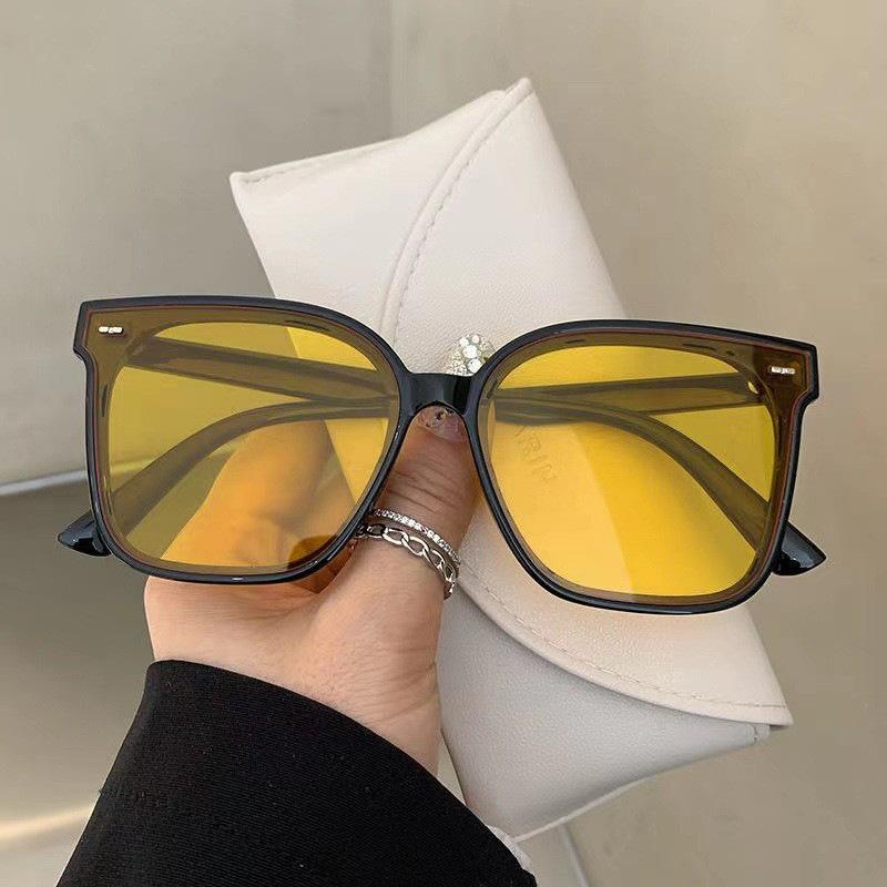 

Солнцезащитные очки G Home Одни горизонтальные солнцезащитные очки Женские анти-ультрафиолетовые Большая оправа Прямая трансляция Волосы Очки Мужские и женские -