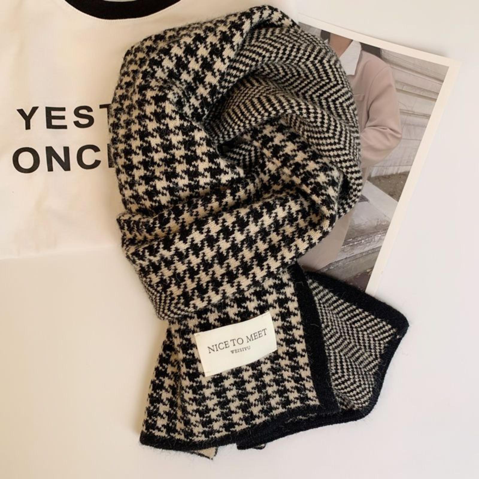 

Korean-style Classic Houndstooth Reversible Scarf For Women Autumn/Winter Warmth & Fashion Knitted Neckwarmer Versatile Matching Set For Couples One Size чёрный