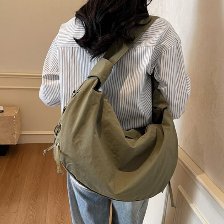 Simple Nylon Drawstring Tote Bag Women's Shoulder Bag