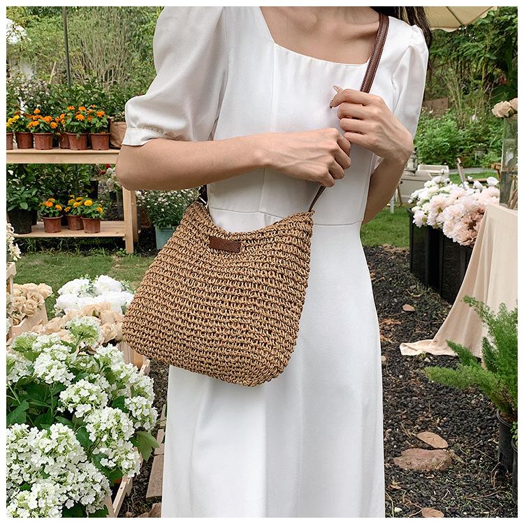 New woven bag messenger bag fashion beach bag casual versatile straw bag women's bag
