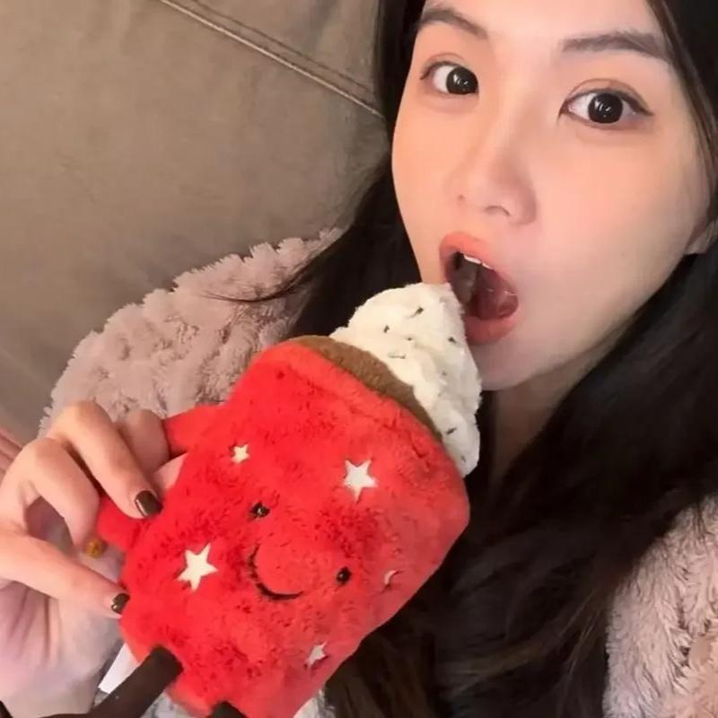 20cm Tasse à Chocolat Chaud Rouge Tasse à Café Poupée Décoration de Maison Chat et Chien Compagnon Interactif Animal en Peluche Cadeaux de Fête