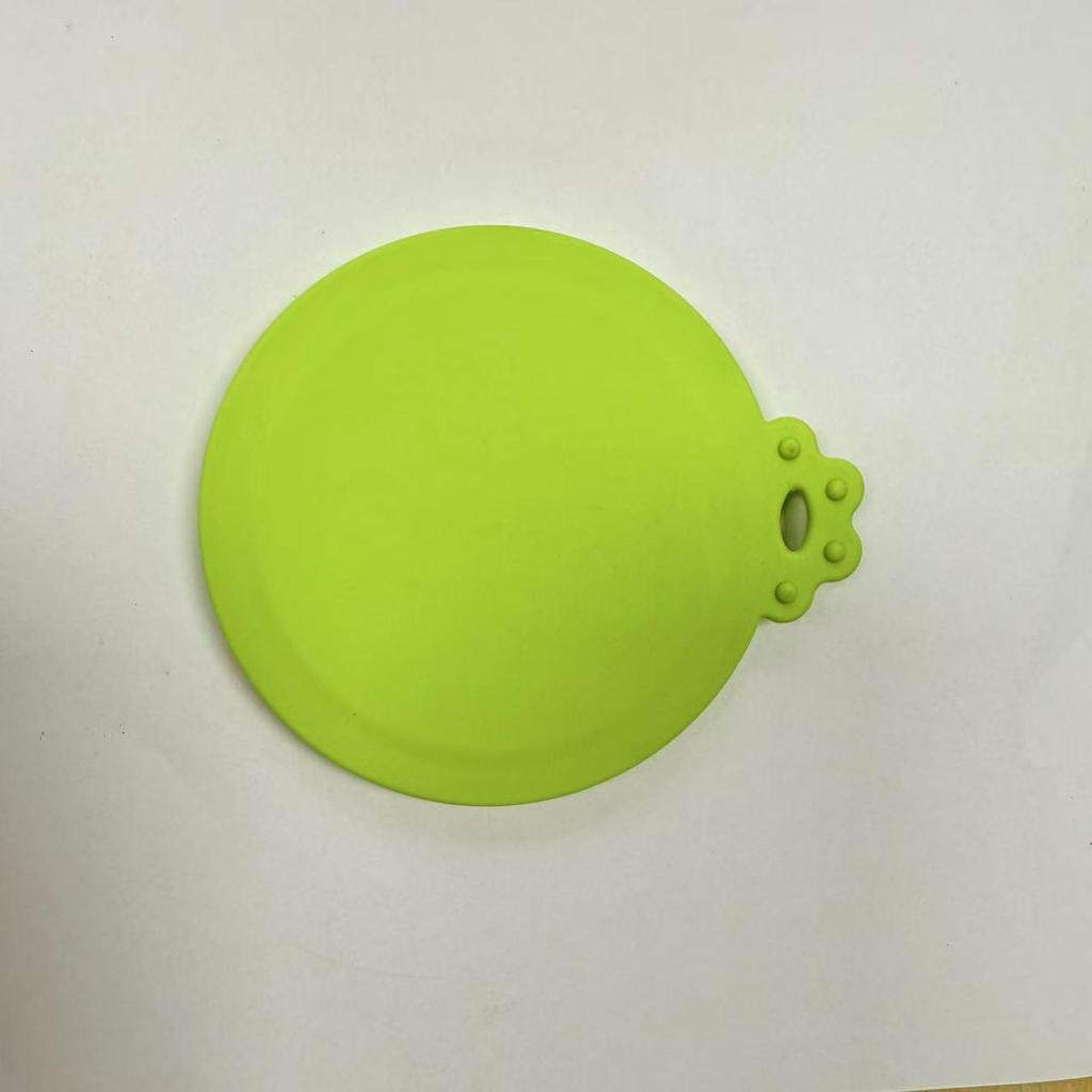 Available Silicone Pet Can Lid: Airtight, Food-Grade, Three-in-One; Custom Logo Option.
