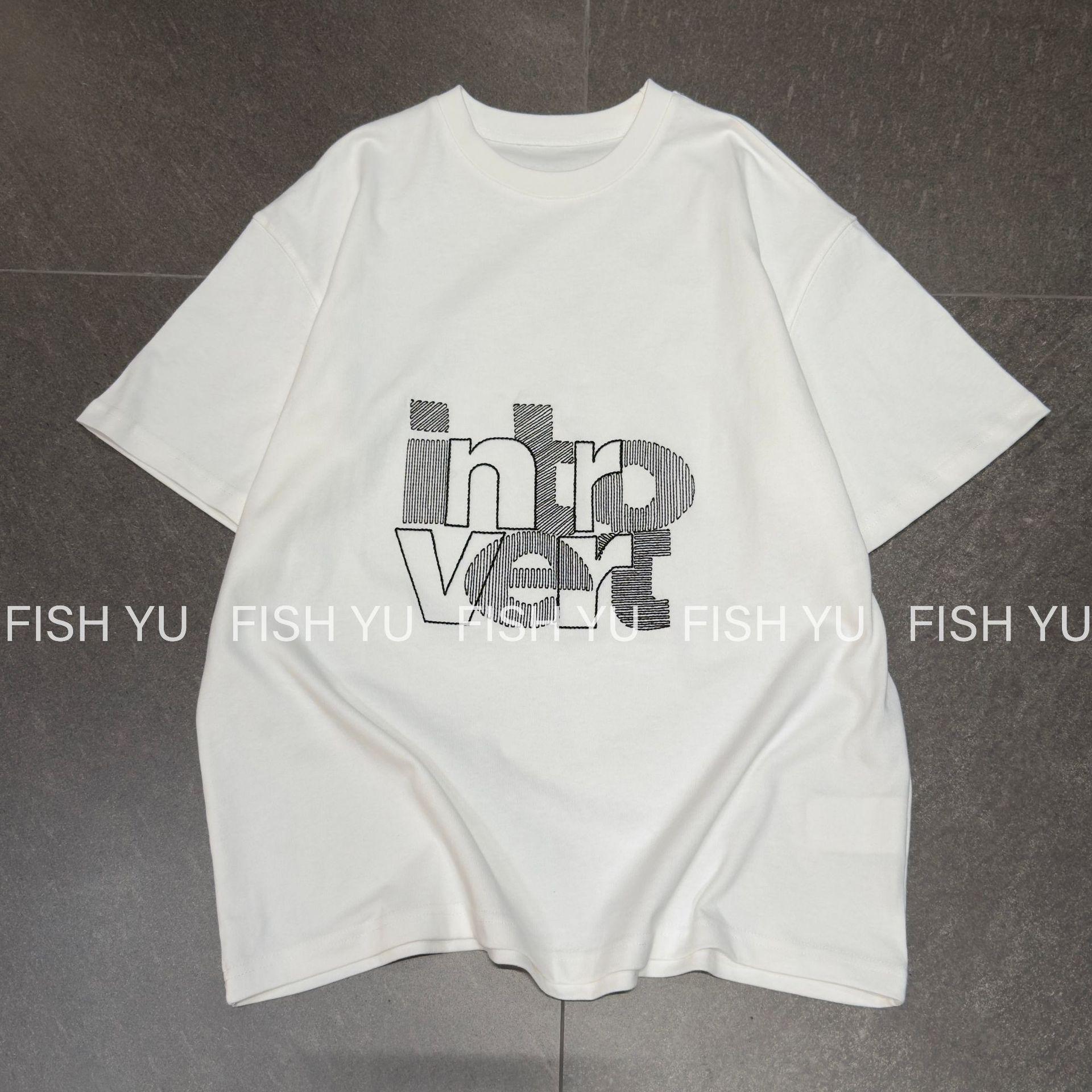 FISHYU Women s American Retro Embroidered Loose Crew Neck Tee One Size белый