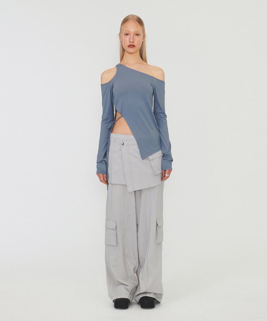 Daiaegeuneol Unbalance Slit Top (Blue Gray)