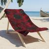 Gotisches Rosen-Strandtuch, Dunkles florales Goth-Design, Weiche Pooldecke für Strand & Urlaub