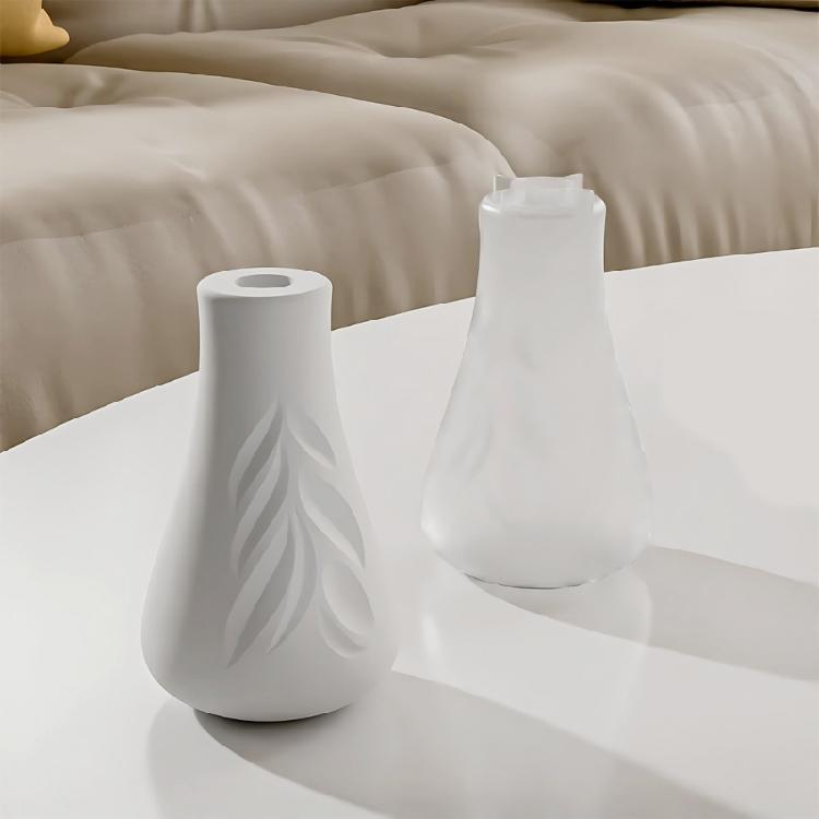 Multifunctional Leaf Design Vase Ornament Silicone Mold For Crafting Custom Vases Using Resin Or Concrete Materials
