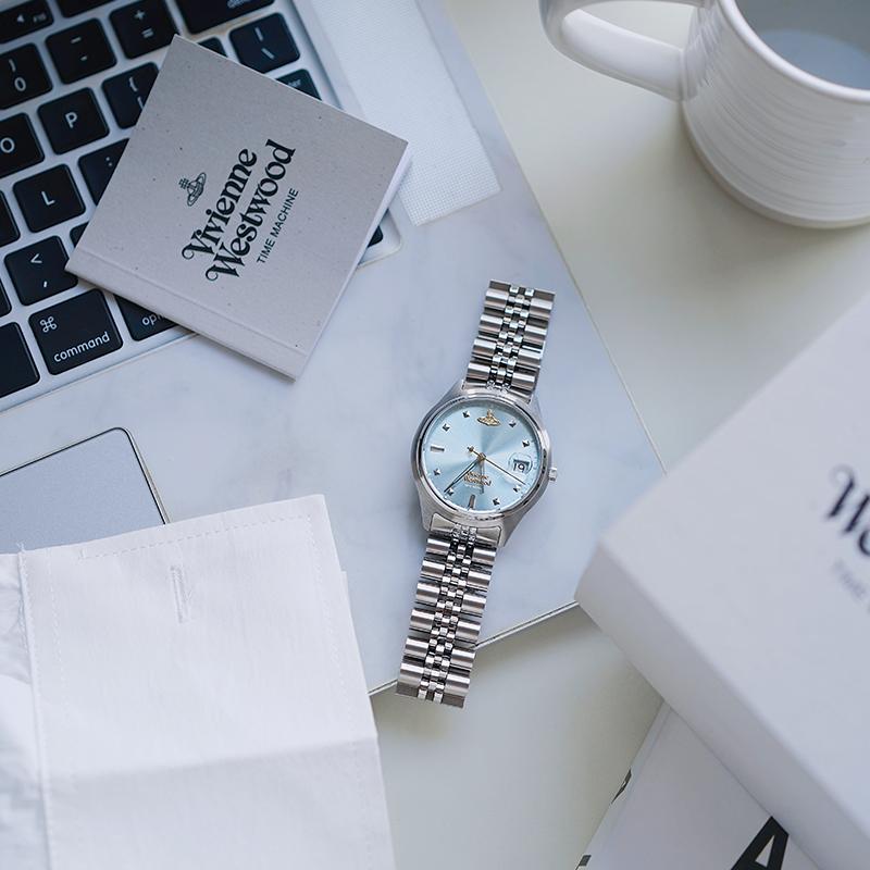 Vivienne Westwood West Queen Watch Quartz Movement Stainless Steel Bracelet Blue Dial Women watches DWVV261LBLSL
