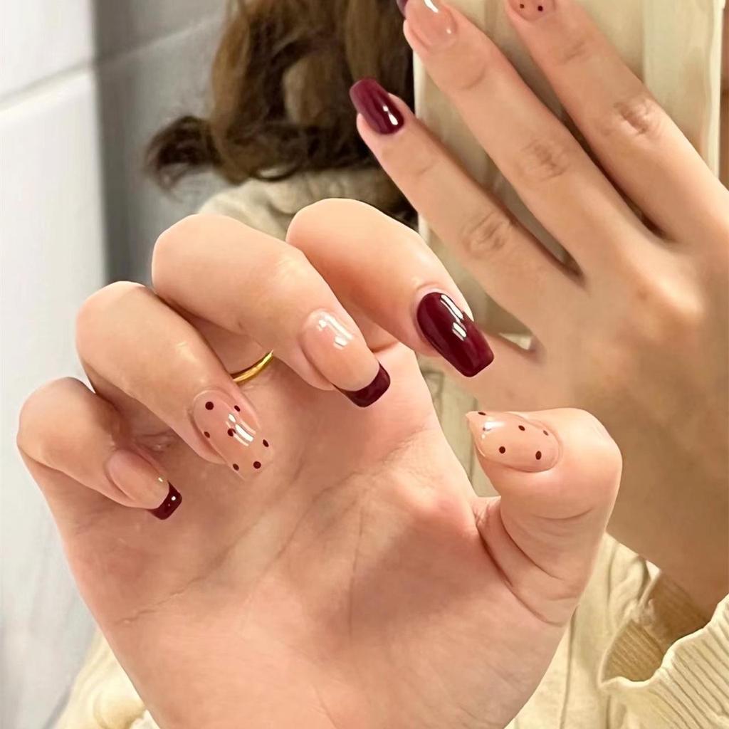 C452 Polka Dot Press-On Nails: Ballerina Tips, Nude Finish False Nail Stickers