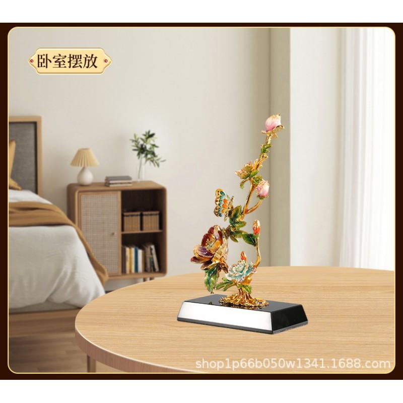 Enameled Metal Decorative Sculpture Plant Design Luxury Home Tabletop Ornament Zinc Alloy Crafted Statement Piece