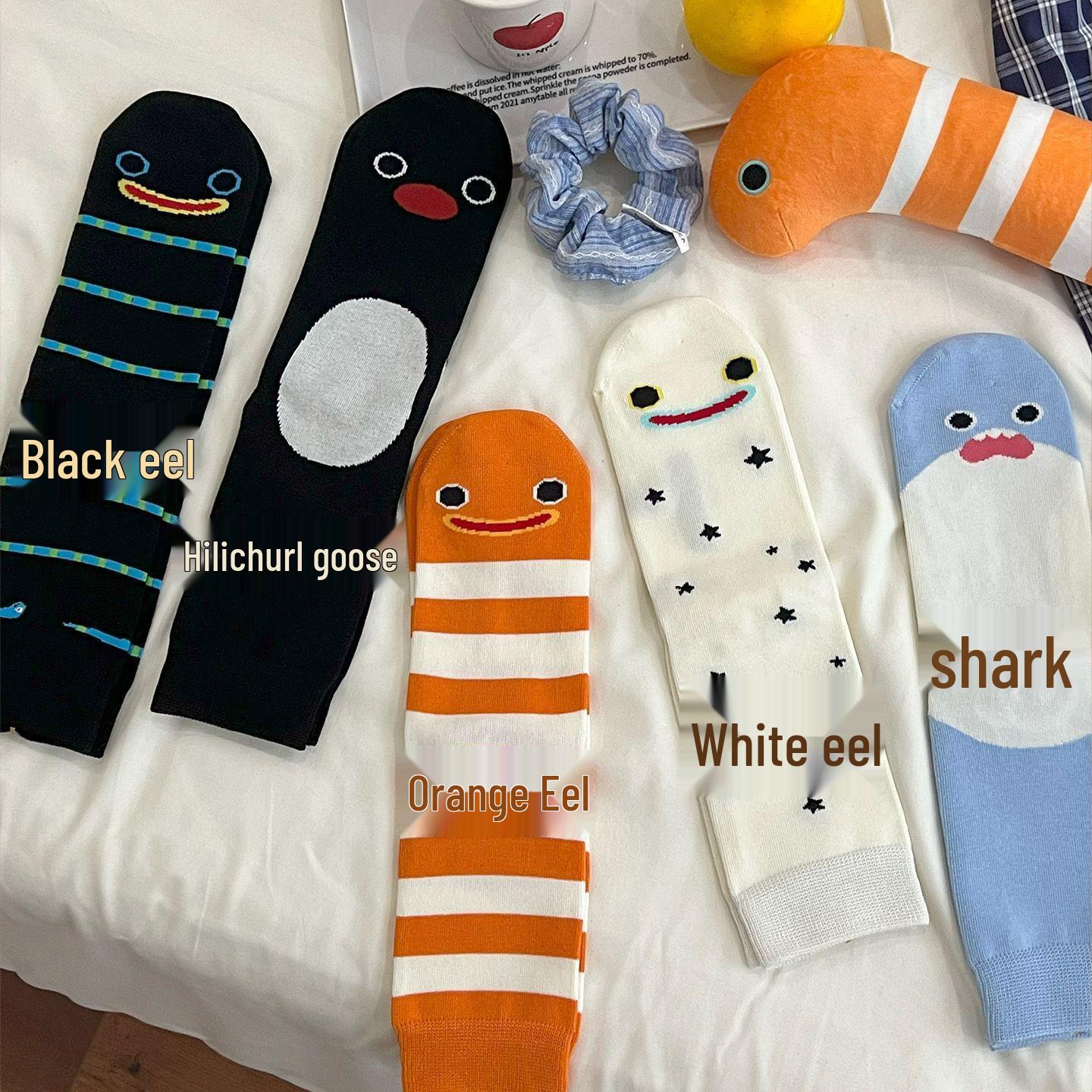2025 Spring/Summer Japanese Cartoon Garden Eel Mid-Calf Striped Socks