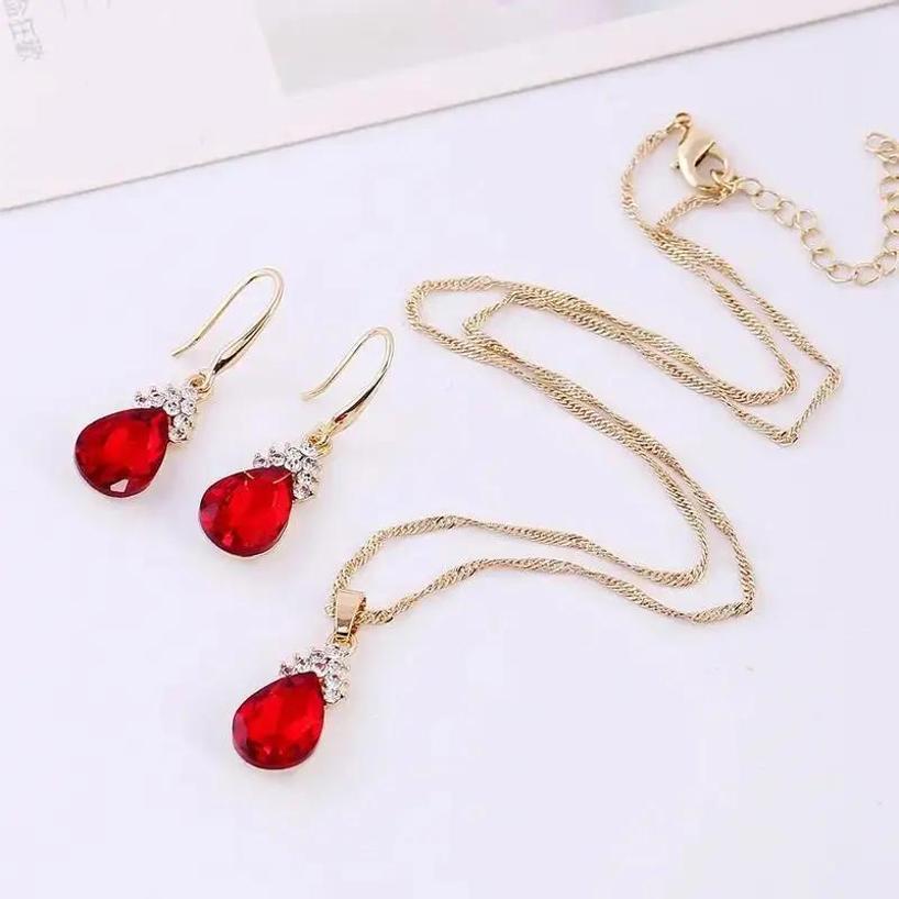 3 Pcs/Set European And American Fashion Necklace Earring Set Crystal Zircon Water Drop Necklace Earnail Set