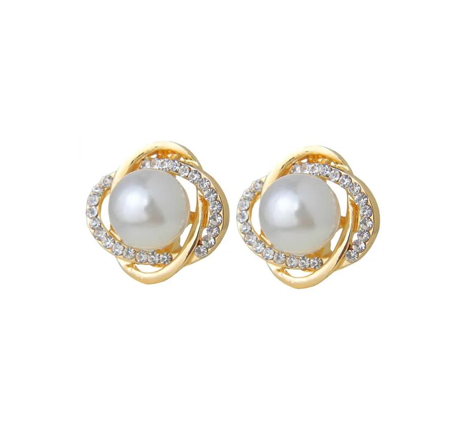 Boucle d'oreille perle d'imitation pour femmes Couleur or Boucles d'oreilles rondes à clous Design coréen délicat irrégulier Bijoux de mode inhabituels 2025