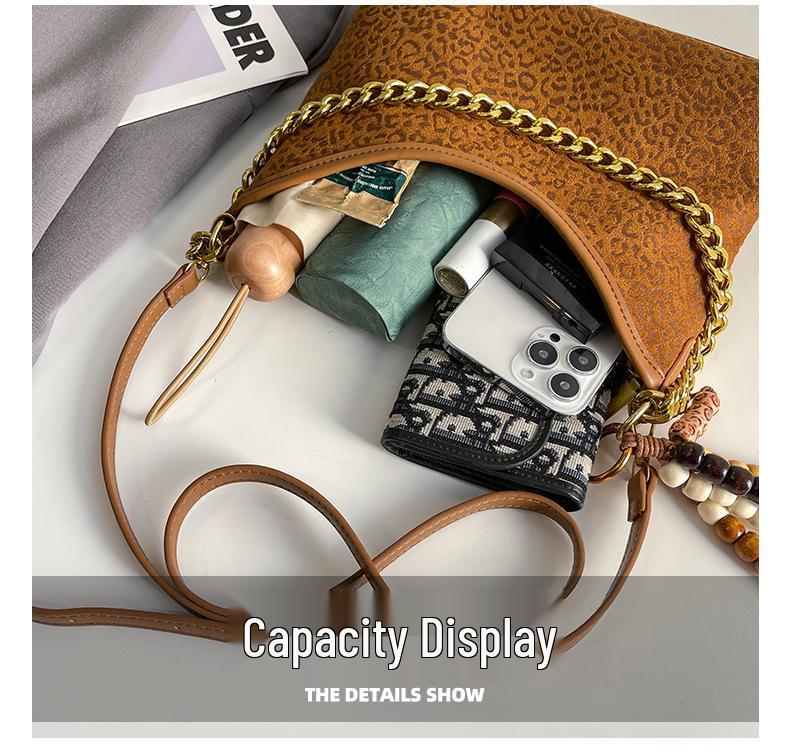 2025 Retro Fashion Chain Women's Shoulder Bag - Versatile, Solid Color, High-End Texture for Commuting & Crossbody Use