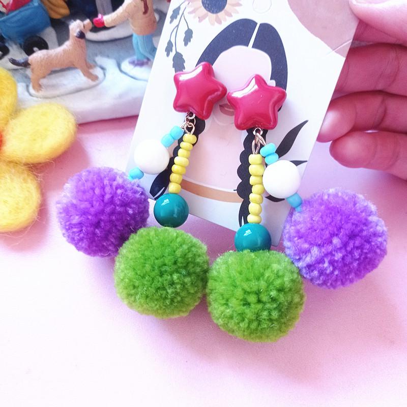 Herbst/Winter Übertriebene Woll-Ohrringe - Rot, Gelb, Lila Lange Schwanenhals Göttin Ohrclips für Frauen