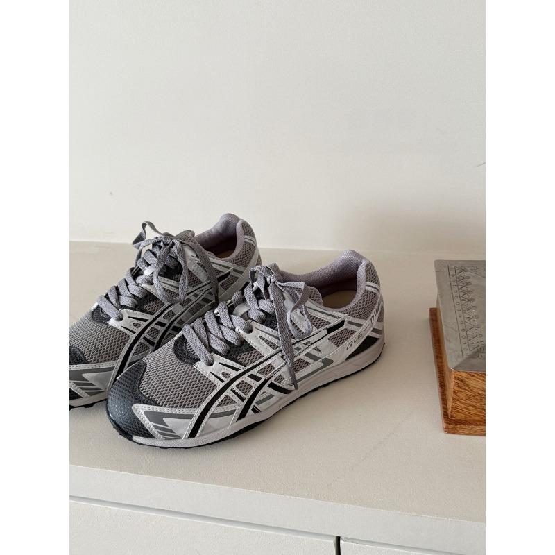 Retro contrasting color splicing women's new mesh breathable fashion outdoor mountaineering casual shoes