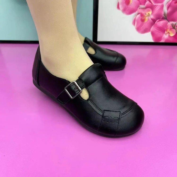 Mom shoes 2025 spring new soft surface beef tendon soft sole retro middle-aged and elderly single shoes women's new flat bottom women's leather shoes