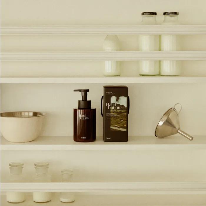 hetras Perfume Essence Large Capacity Hand Lotion 515ml Gift Edition High Moisture Goat Milk Hand Cream