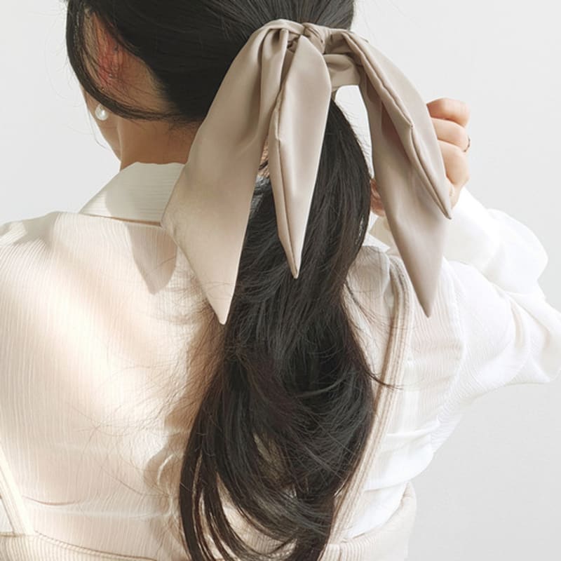 BESTY Natural Grace Scrunchie