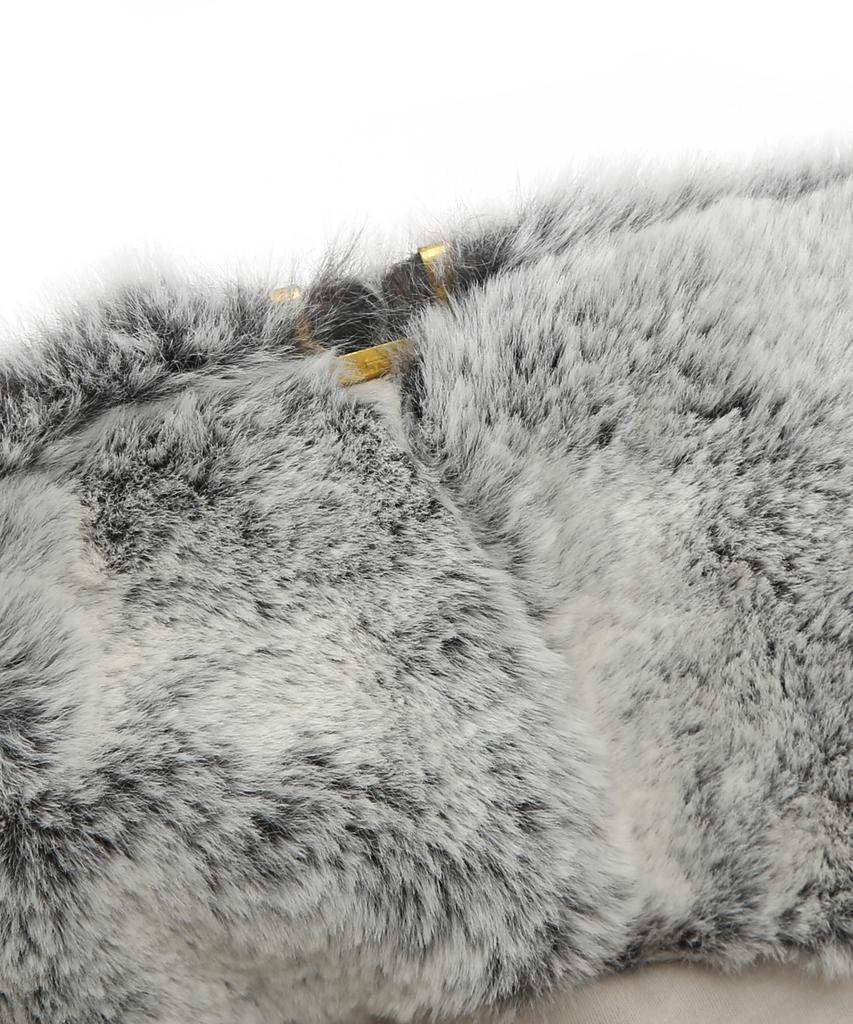 Eondeokeonteulolseutyudio Winter Fur Bucket Hat Stand Bucket / Fur / Mink Bk