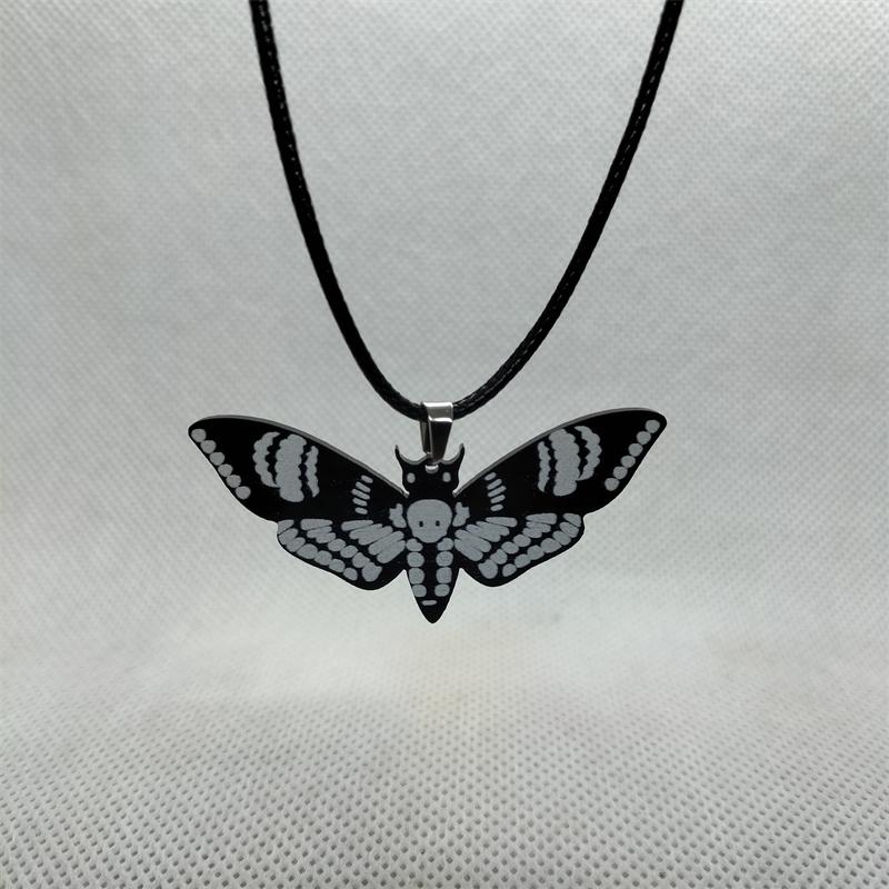 Acrylic Bat Pendant Necklaces for Women Girl Minimalist Rope Chain Choker Halloween Animal Necklace Jewelry Collier