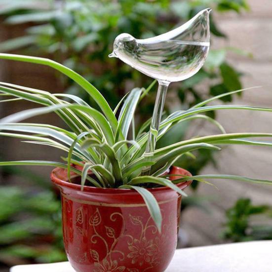 Plant Watering Bulb Animal Flower Design Self Watering Globes Planter Insert Automatic Watering Device for Indoor Plants When Vacation
