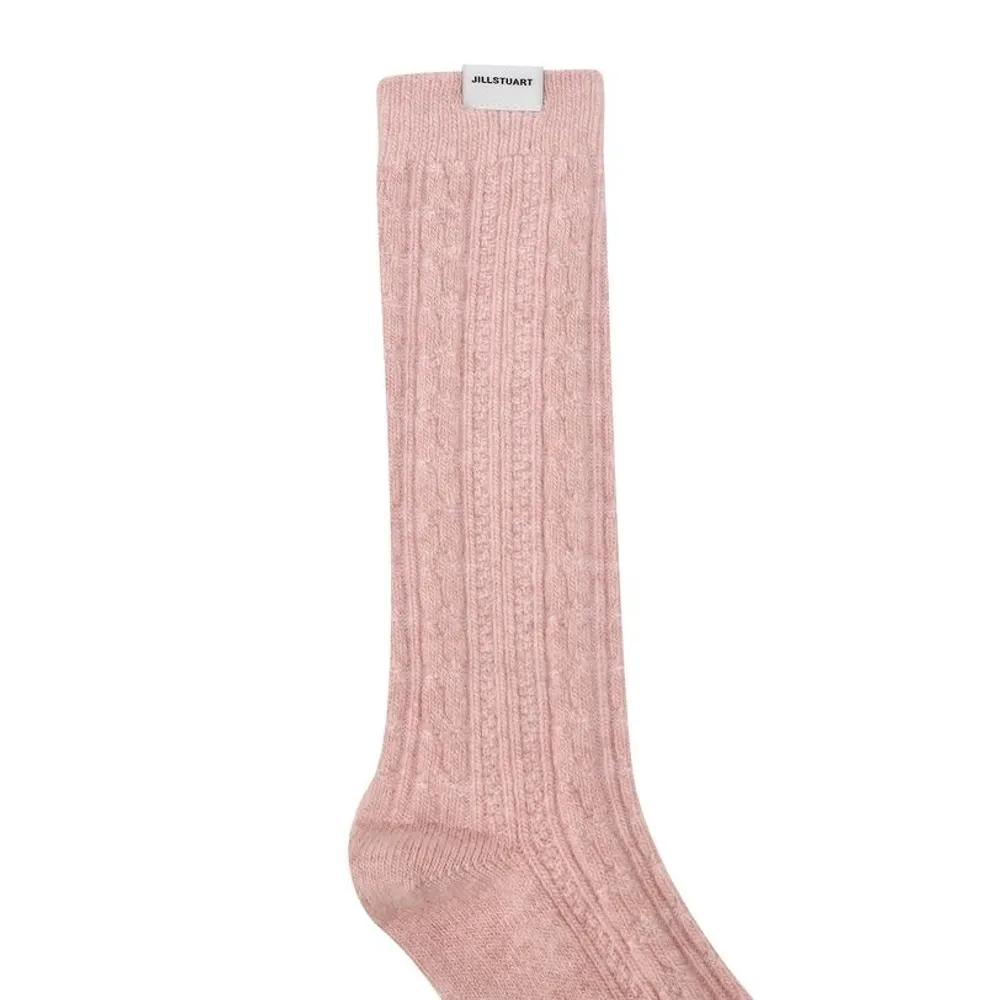 [25FW] Women's Logo Label Cable Knit Wool Blend Long Socks (2 Types) JASS5F030I2