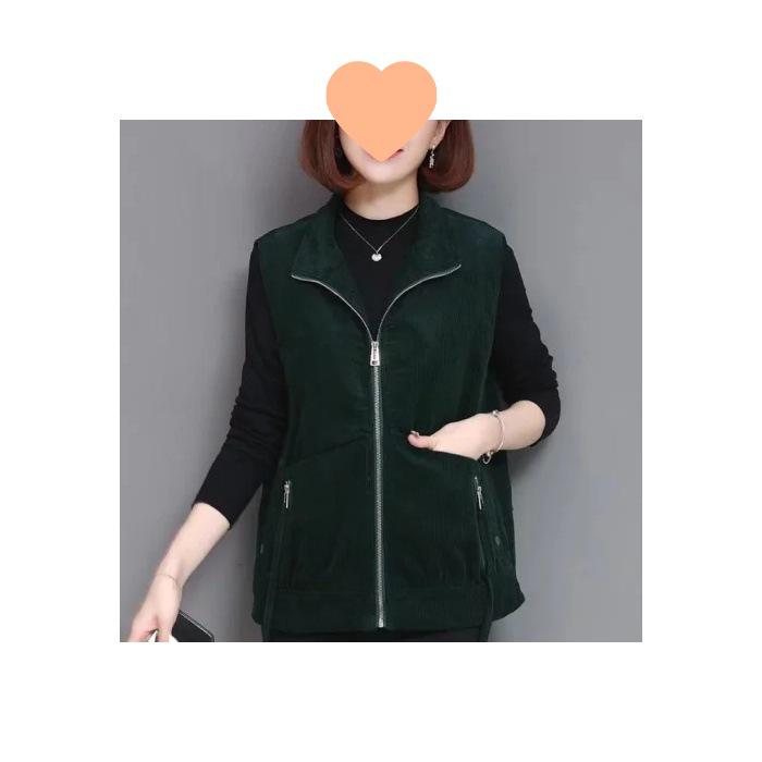 Women's Plus Size Retro Corduroy Vest: Sleeveless Spring/Autumn Casual Style for Middle-Aged Moms.