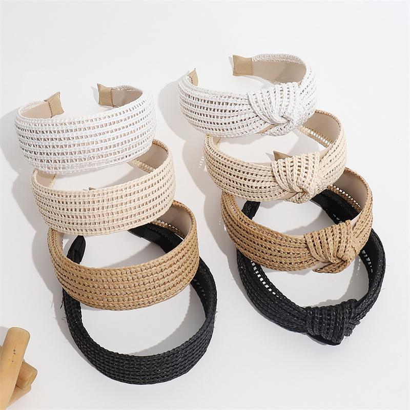 Chic Bohemian Style Raffia Knot Headband for Women's Beach Travel Hairbands Eco-Friendly Straw Accessory for Summer Outfits