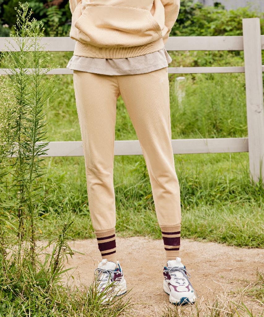 AKIII CLASSIC Icon Logo Jogger Pants Vanilla Yellow