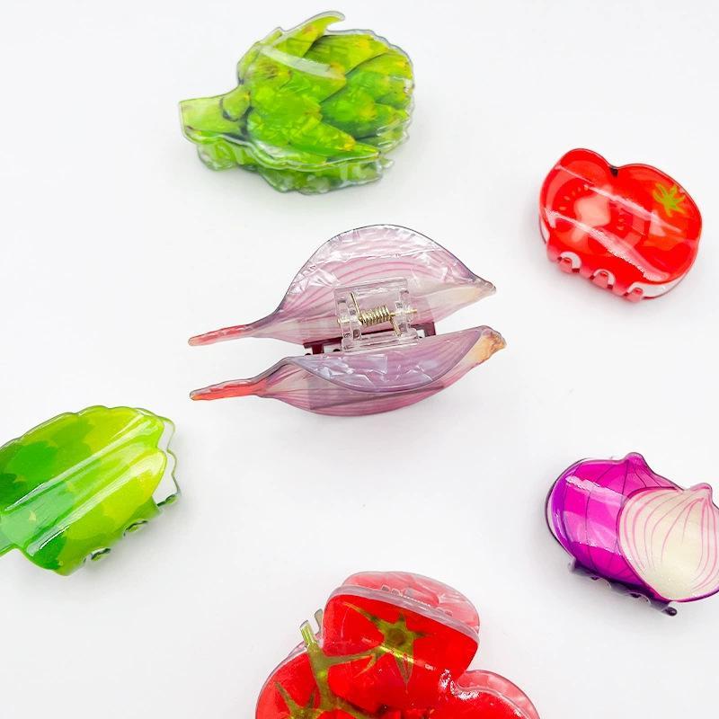 Acrylic Hair Claw Clips Kawaii Food Shape Unique Lettuce Tomato Onion Design Durable Hair Accessories for Girls Daily Outfits