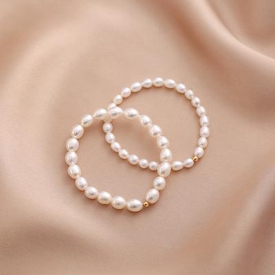 Rice Grain Freshwater Pearl Bracelet Temperament Niche Design Fashionable And Simple 18K Gold Electroplating Bracelet Elastic Adjustable