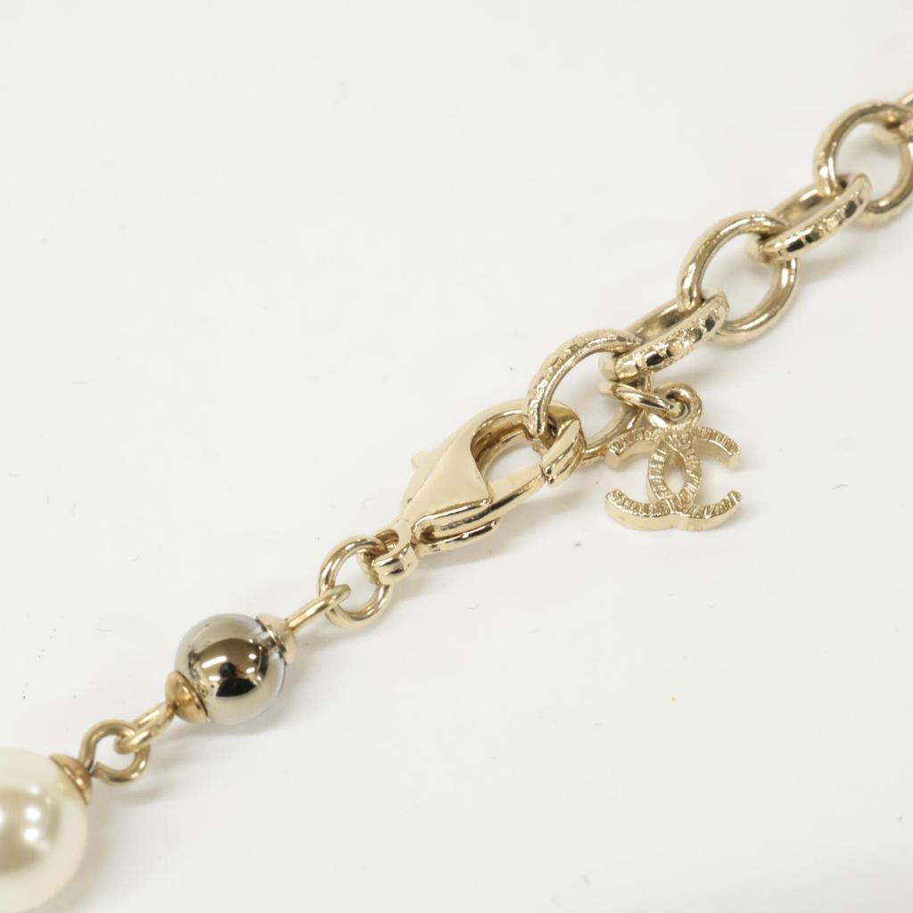 CHANEL A19 C CC Logos Round Plate, Faux Pearl, Long Necklace Light goldUsed