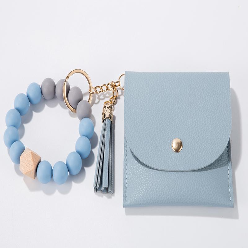 Food Grade Keychain Bracelet Silicone Wallet With Wood Bead and Wallet Women's Key Chain Bangle With Tassel and Purse