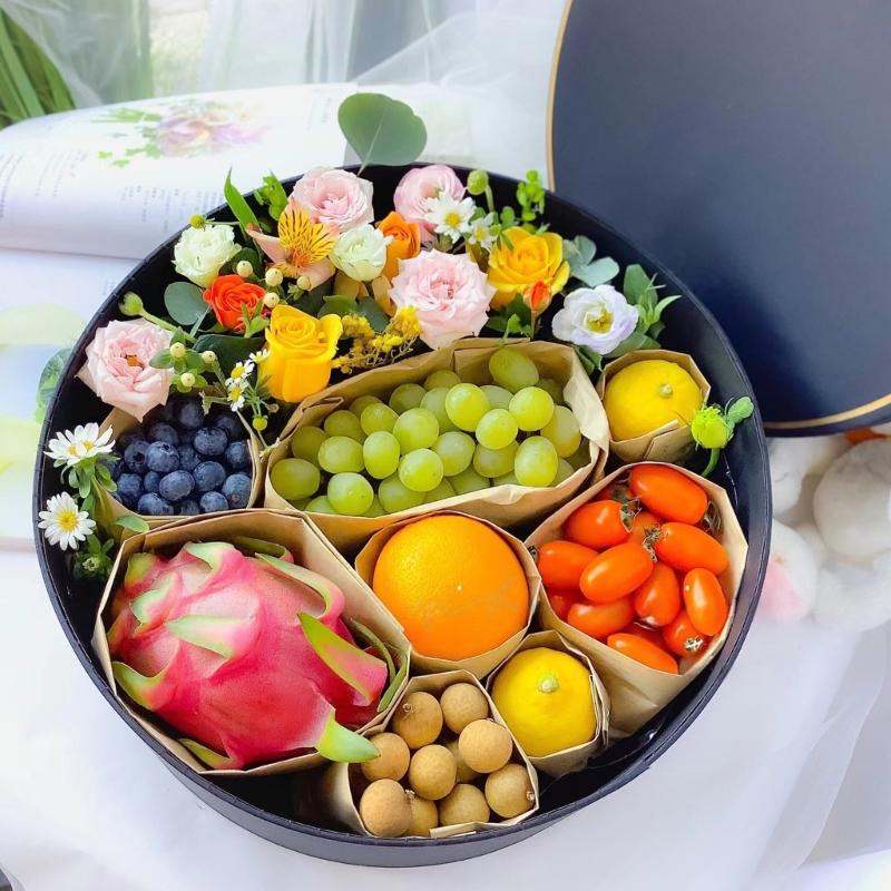 Heart Shaped DIY Flower And Fruit Packaging Box For Weddings And Special Event