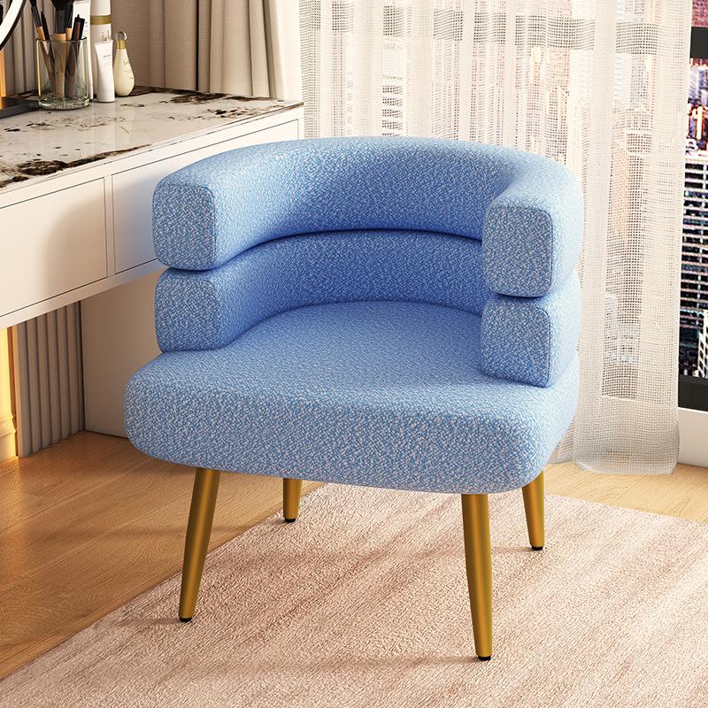 Nordic Minimalist Lambswool Single Sofa Chair with Solid Wood Frame
