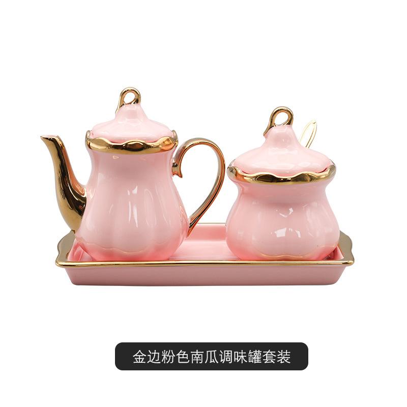 

Роскошная фарфоровая баночка для специй с золотым покрытием и подносом, керамическое ожерелье, баночка для чили, кухня, дом, емкость для оливкового масла, кухонная утварь, декор