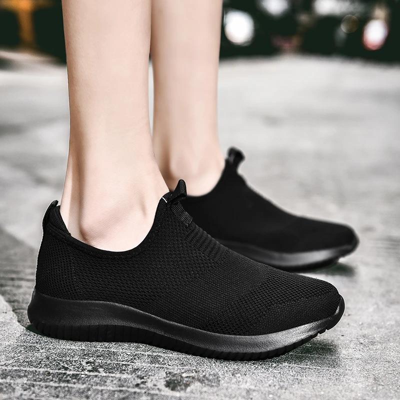 

Men and women lazy comfortable sports breathable mesh surface men s Running shoes casual shoes soft sole light slip-on 35 чёрный