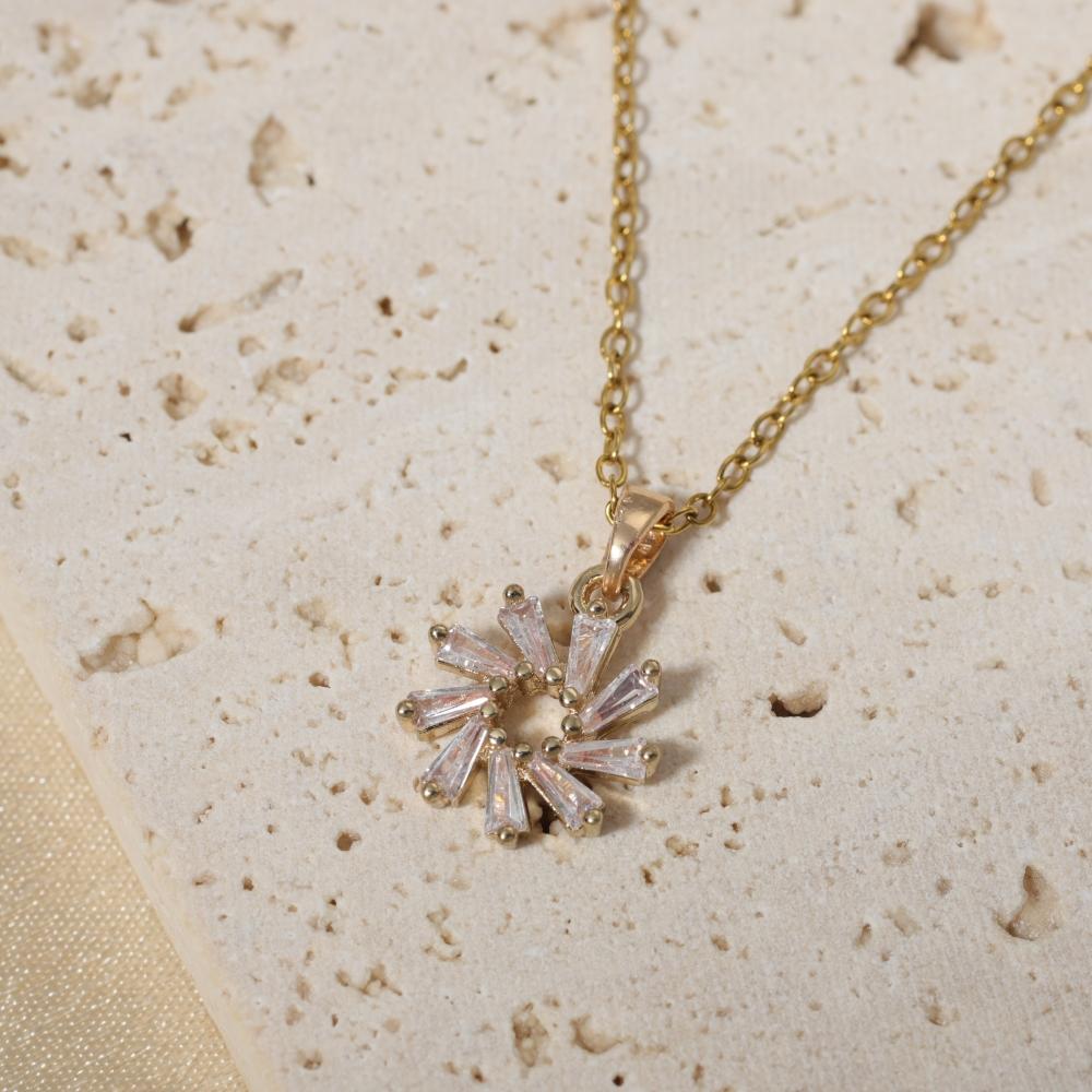 

Simple Round Pendant Necklaces for Women Zirconia Necklace Wedding Party Jewelry Accessories белый