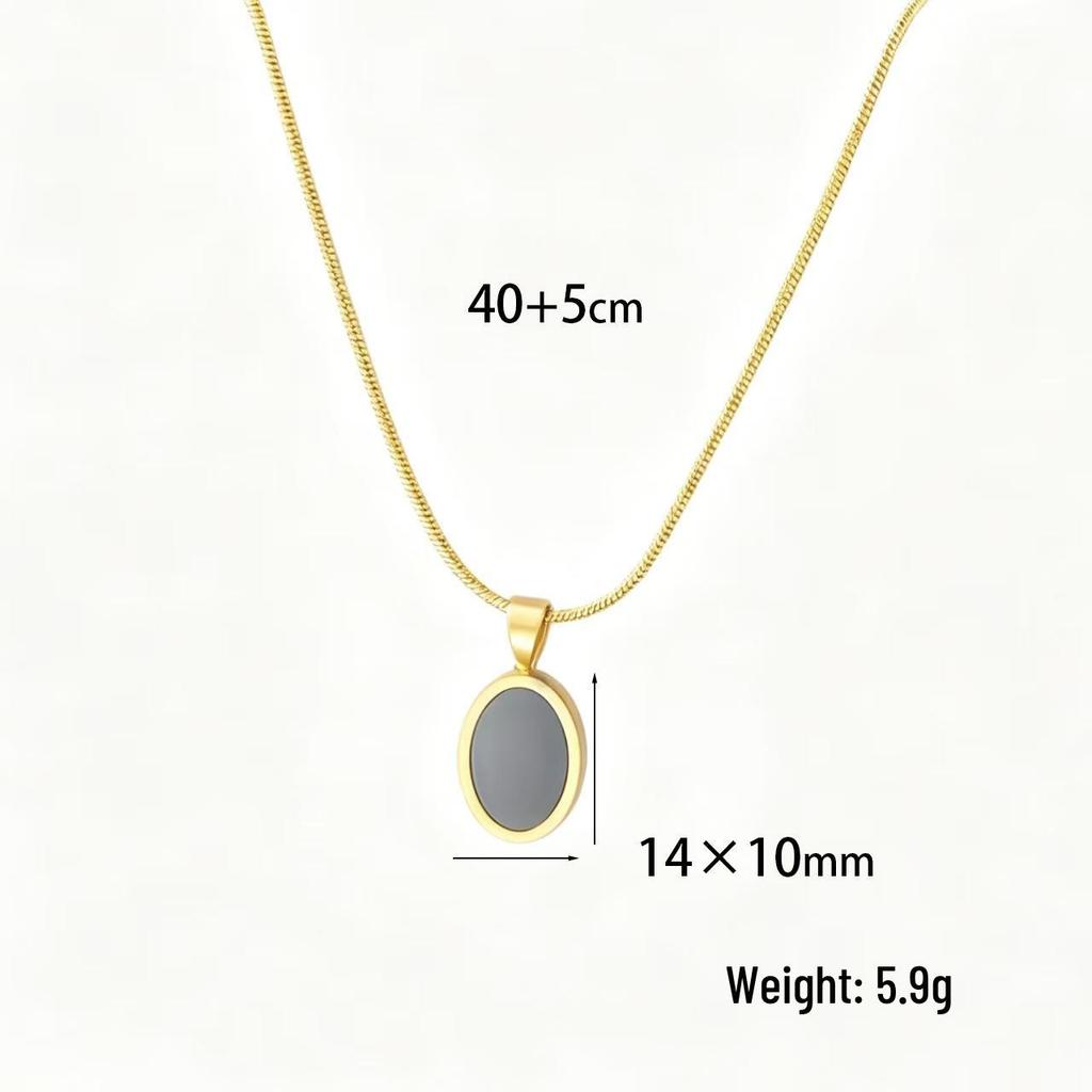 High-End European-American Retro Geometric Oval Shell Pendant Necklace