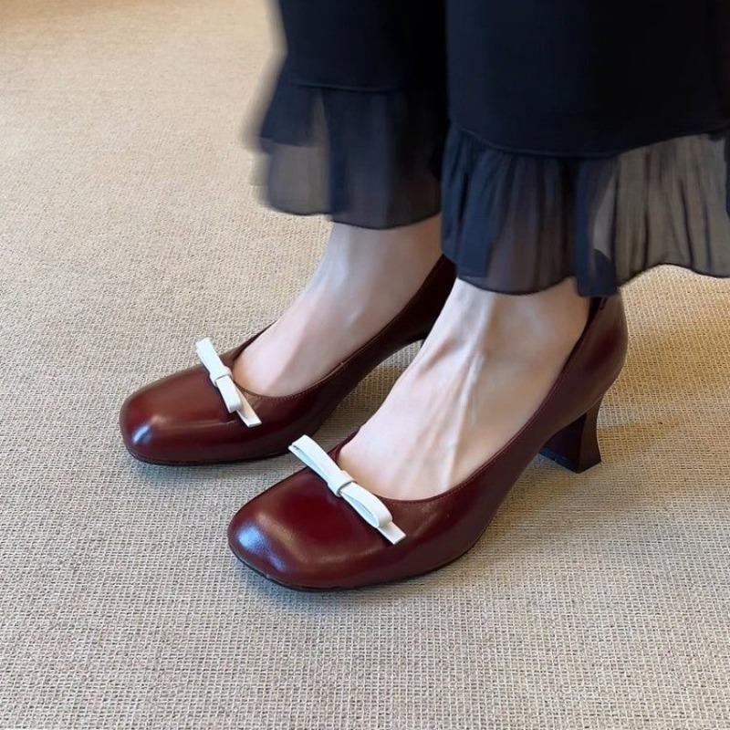 2025 New Fashion Square Heel Single Shoes Autumn New Gimbal Shallow Mouth Bow Slip-on Non-slip Kitten Heel Shoes