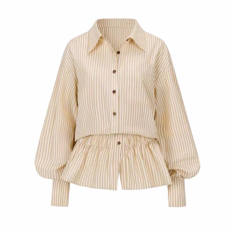 

Women s Color Block Striped Long Sleeve Shirt - Sweet & Spicy Mid-Length with Contrast Stitching and Turn-Down Collar, Suitable for Early Autumn S [In Stock]