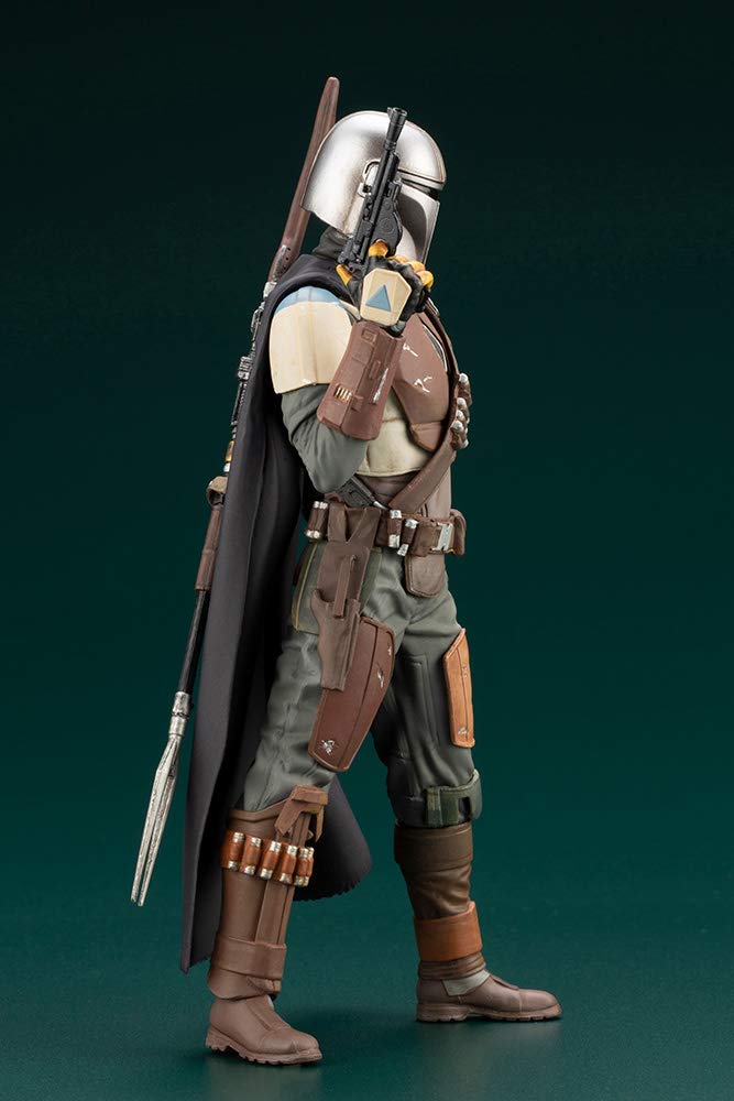 STAR WARS Mandalorian Scale PVC Painted Simple Assembly Figure ARTFX+ 1/10