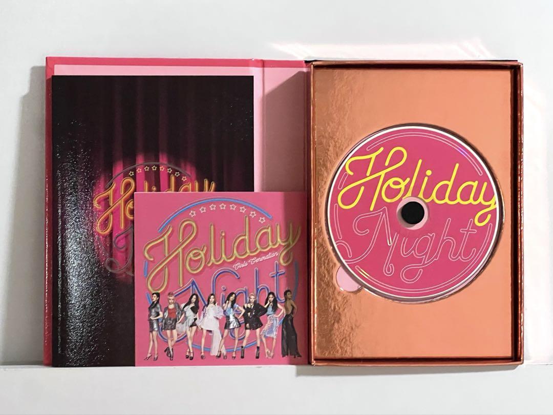 

[USED] Girls Generation 6th Album Holiday Night (with Photobook)