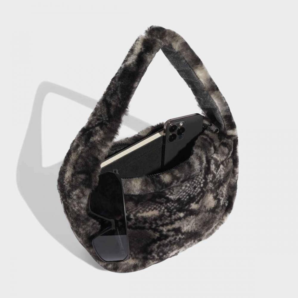 Adidas Black Small Shoulder Bag  Jy2569 