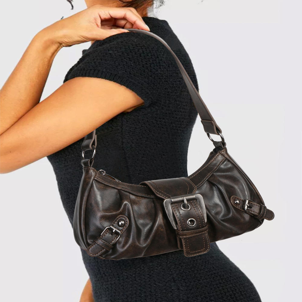 Vintage Shoulder Bag Metal-Studded Oil Wax Leather Bag Motorcycle Bag Cool For Trendy Events Fashion Street Daily Commute