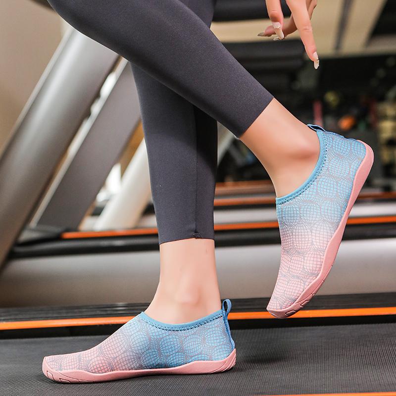 35-46 Men and Women's Gravity Gradient Porn Fit Through The Waiting Shoes Yoga Shoes Shao Beach Shoes Swimming Shoes