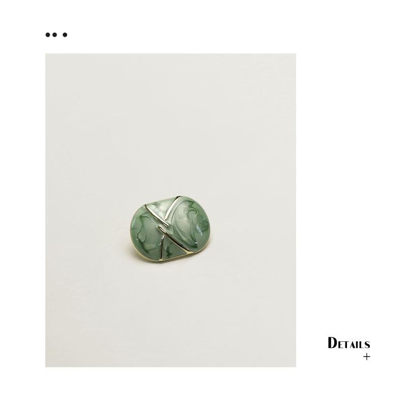 

5Pcs Nail Cover Double V Alloy Buttons Oval Versatile Top Buttons Knitted Cardigan Jacket Decorative Buttons 6 #[15x11.5mm nail cover double V green]