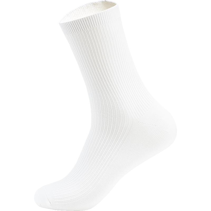 

Xtep Men s Breathable Mid-Calf Sports Socks (3-Pair Pack) One Size
