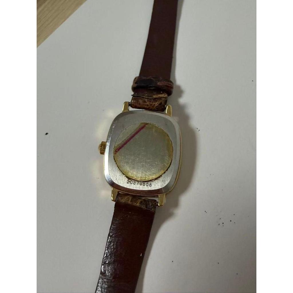 Used LONGINES Quartz Square Gold Watch